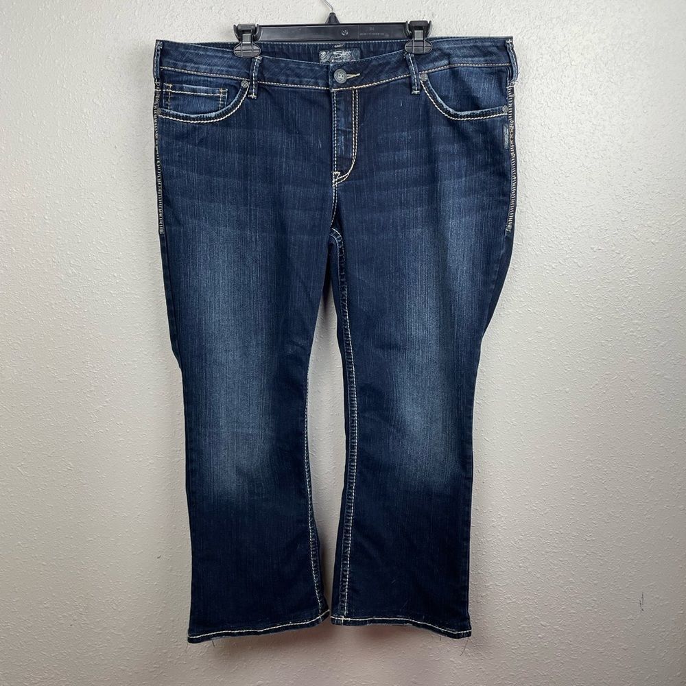 Silver Jeans Aiko Boot Cut Denim Jeans Size 22W 27” inseam